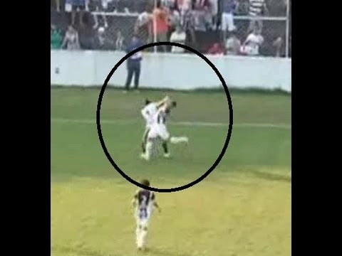 Central 3x1 Botafogo-PB - Melhores momentos e lance da expulsão do jogador.