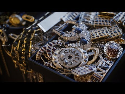 Accessories of the Paris-New York 2018/19 Métiers d’art Collection – CHANEL Shows