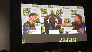 Orville - Scott Grimes Sings to Isaac SDCC 2019