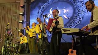 בנימין קלצקין עם הכליזמרים הירושלמים