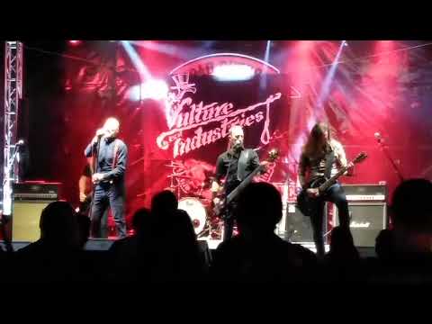 At the fest pt 7 - Vulture Industries