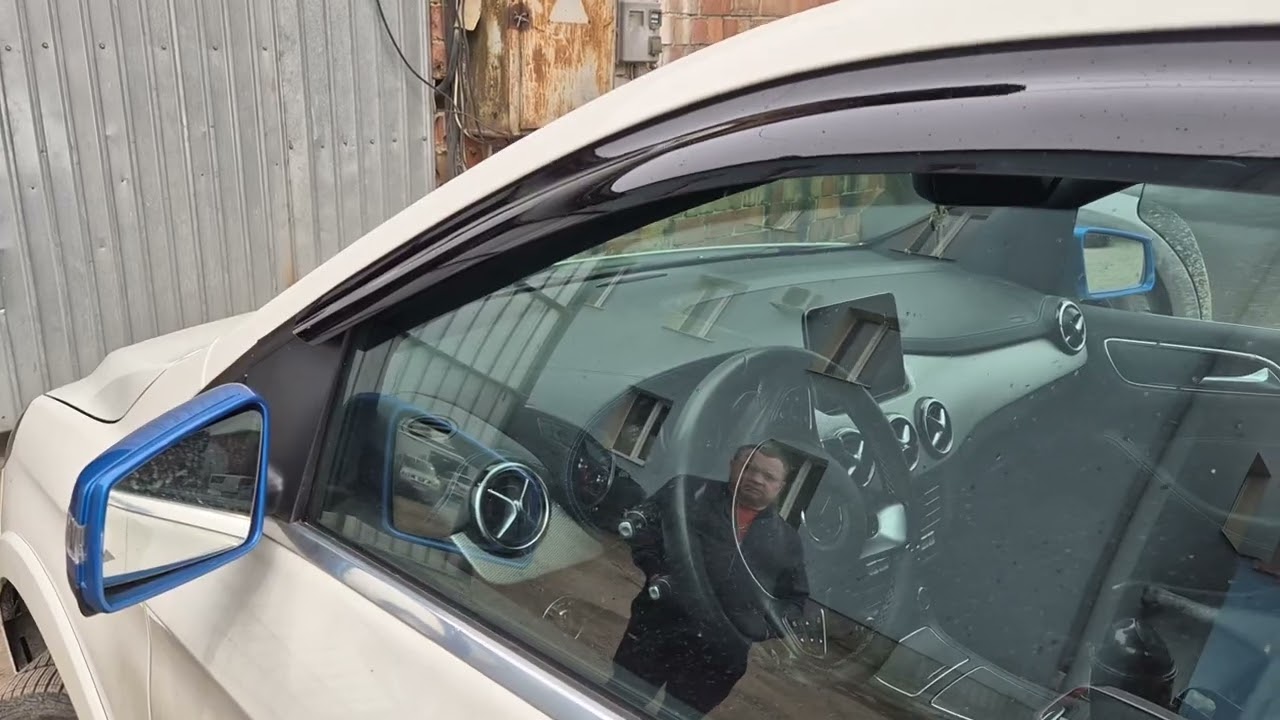 Mercedes B-klasse W246 2011–2018 Raamdeflectoren (4 stuks, HIC) Video 1