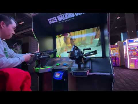 AMC The Walking Dead arcade gameplay
