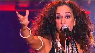 Paco Ibañez Trompeta Rosario Flores Cantar a la vida Zaragoza 2009