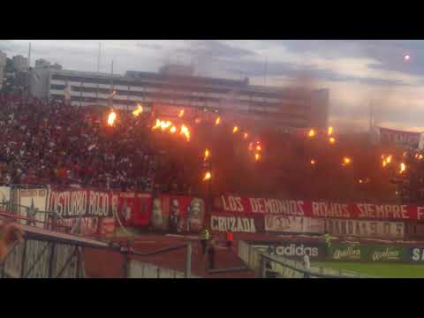 "Recibimiento de Los Demonios Rojos!" Barra: Los Demonios Rojos &bull; Club: Caracas
