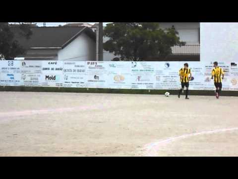 C.D.Loureiro 1-5 Valecambrense ( Golo de Livre André )