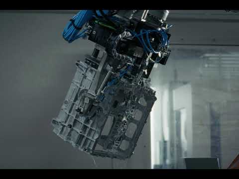 KADIA Entgrat-Roboter-Zelle für die Elektromobilität