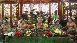 Download lagu Indah famili etina niser ekabin enger mp3 Download lagu Indah famili etina niser ekabin enger mp3