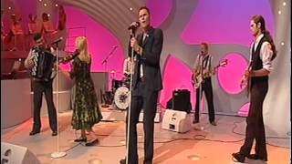 Lassie n the Lads - My favorite walking shoes