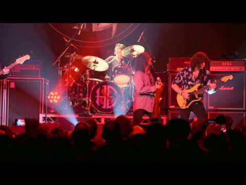 Heaven & Earth "House of Blues" :: Live