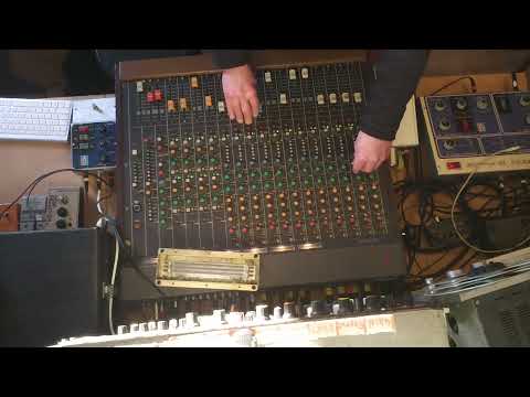 Soul Power & Sound - Africa Dub (Live Dubplate Mix)