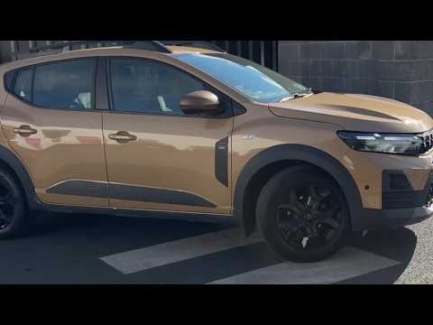 Dacia Sandero Stepway STEPWAY Extreme TCe 110 E06X - Image 2