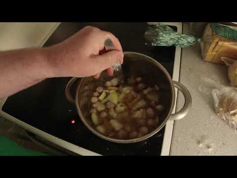 MongoTV_6883 - Mongo Madskole - Del 1 - Oksebouillonsuppe Med KØDBOLLER - Løg- Gulerødder