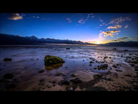 Ronski Speed feat. Lucy Saunders - Calm Before The Storm