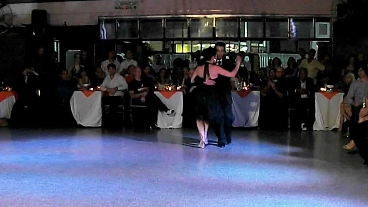 Facundo de la Cruz y Paola Sanz (R.Biaggi) Por la Huella- Milonga - Fruto Dulce