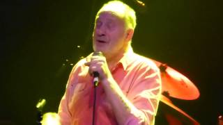 Family - Weavers Answer @ Shepherds Bush Empire 2016-12-17