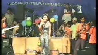 Download lagu pallapa lawas - inul D - mbah dukun mp3 Download lagu pallapa lawas - inul D - mbah dukun mp3