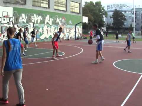 2012 CroHoops League Semifinal. Folka vs Medvescak - 1st Quarter - Part 2