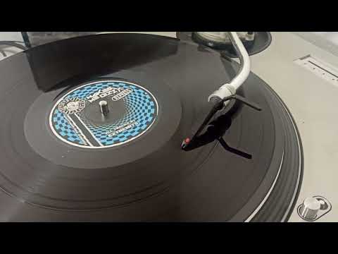 Extremits - Makes Me Dizzy 15