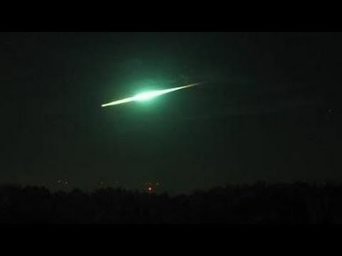 Meteor Bolide falling over Poland 31.10.2015 compilation / meteoryt bolid nad polskim niebem