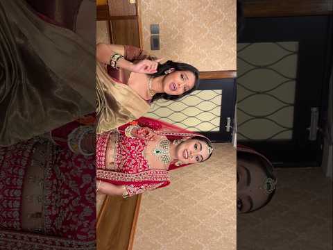 She is finally *MARRIED*😍✨kitni sundar @Shi@ShivaniTanejaidesmaids #shaadi #dulhan