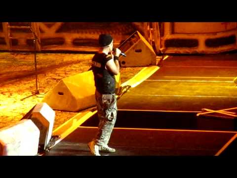 Iron Maiden remembers Ronnie James Dio at Madison Square Garden in New York City 7/12/10