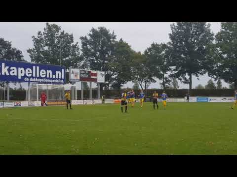 Maarten maakt 0-2 na goed opjagen en doorzetten van Erik