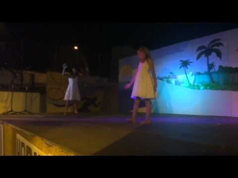 Miraflor-Alba y Carolina 'yo te esperaré'