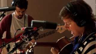 tUnE-yArDs - Bizness