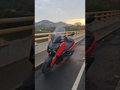 Un amanecer desde puente Nuevo Edén de San Juan #sanmiguel con la X-MAX