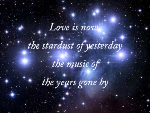 Nat King Cole - Stardust (with lyrics)