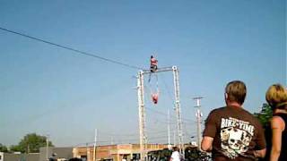 preview picture of video 'Circus UNA Extreme Motorcycle Thrill Show Muskegon Bike Time 2010'