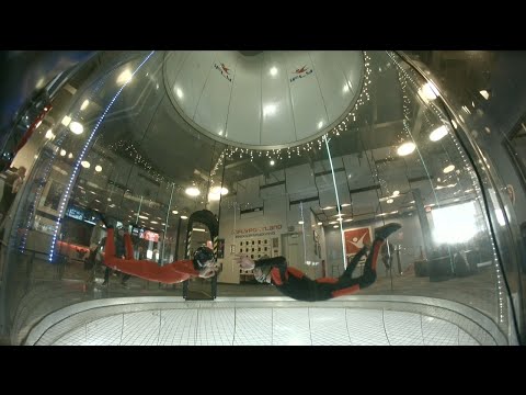 Indoor skydiving: transitions and sit flying (Nick 38)