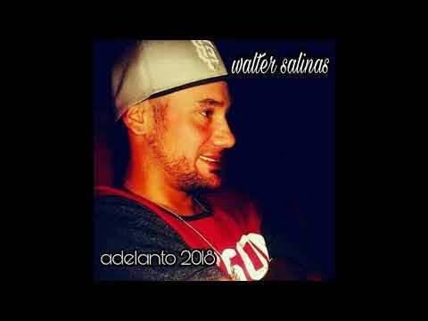 Con Sólo Una Sonrisa video