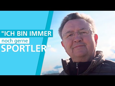 Qigong. Eine Reihe von Übungen für die Gelenke der Hand Ellenbogen Mann Video