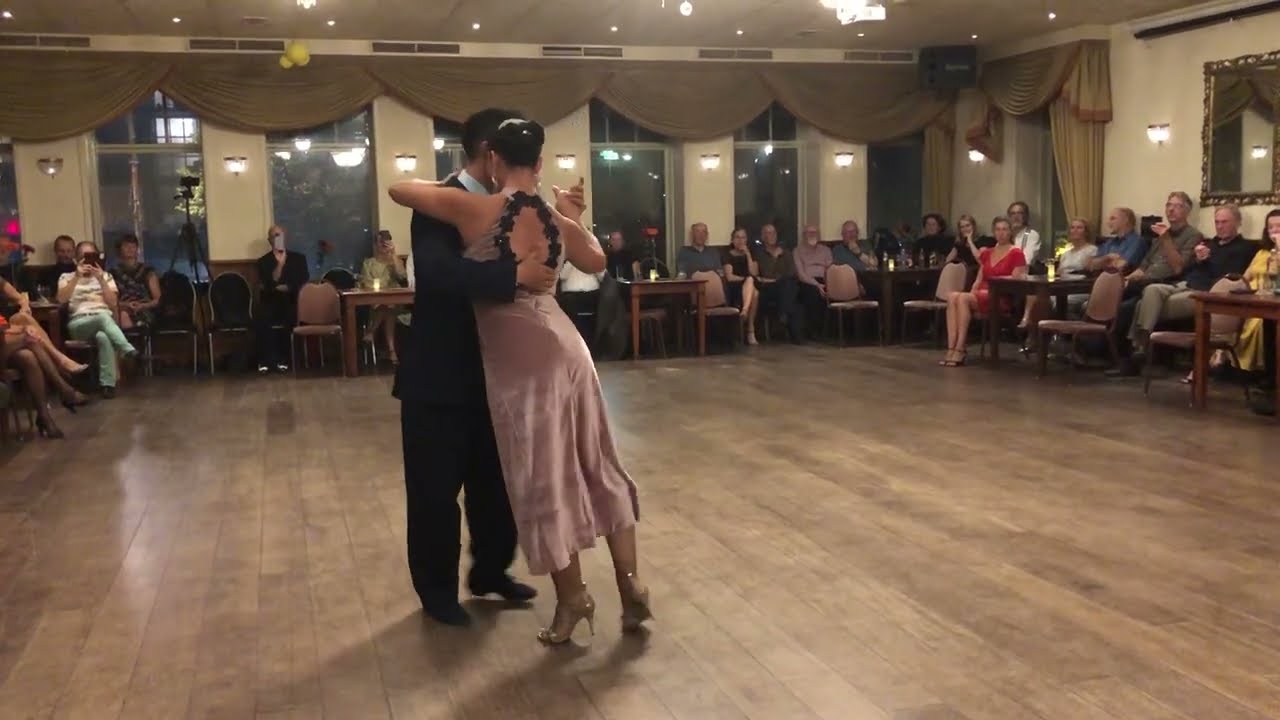 Edwin Espinosa and Alexa Yepes, Vals. Amsterdam 2022/oct