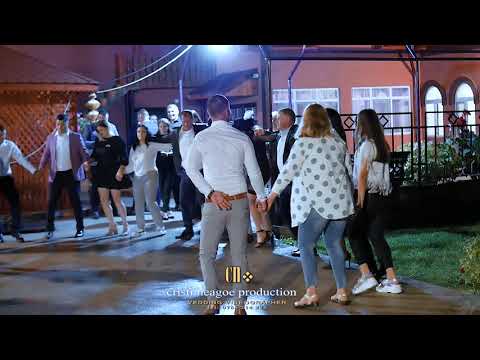 4.  Dansuri populare + program Cristina Voinea | Formatia Daniel Strechie