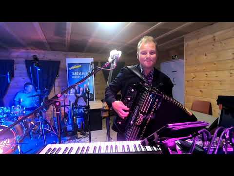 Souvarit - Souvarihumppa (live)