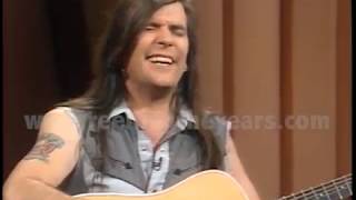 Steve Earle- Interview/&quot;Nothing But A Child&quot; LIVE 1989 [Reelin&#39; In The Years Archives]