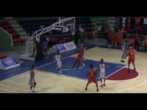 Terrence Shannon Alley Oop.