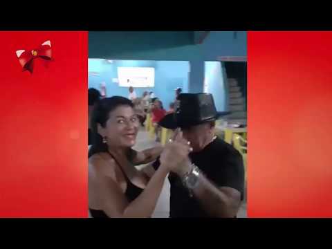 FORRÓ DE TERCEIRA IDADE AO SOM DE RONI LIMA DOS TECRADOS.