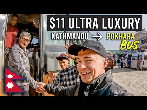 ÔNIBUS NEPALI DE LUXO DE US$ 11 para Pokhara (perdi minha passagem e isso aconteceu...) 🇳🇵
