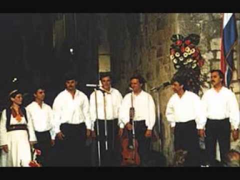 Klapa Linđo N - U zemju latinsku