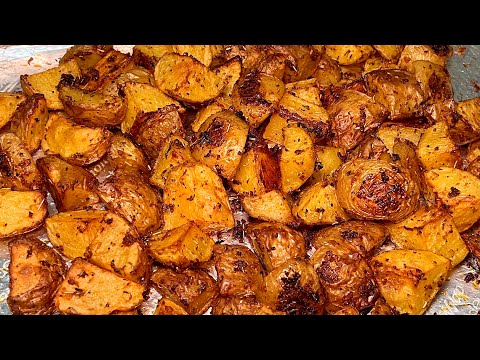 How to Roast Crispy Potatoes in the Oven | Skin-On Potatoes | Yellow Potatoes Recipe