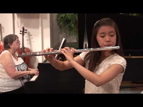 Opus 4 Studios: Suin Lee, flute: La  Cenerentola (Rossini) arr. Remusat & LeDuc
