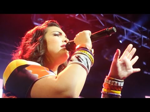 Caro Emerald - All About That Bass - The Absolutely Me Tour