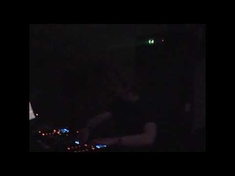 Phoenix Kraundler @ Underground Fusion 10. 12. 2011. pt1