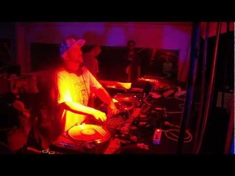 Tanner Ross @ Wolf + Lamb Sonar Off Party  16.06.2012  B Side