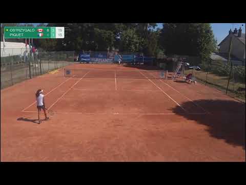 OSTRZYGALO Martyna (CAN) VS PIQUET Noemie (FRA) - Court Central