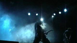 Night in Gales, Towards a Twilight Kiss